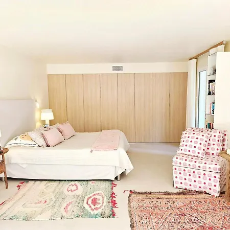 Villa 3 Bedroom House In The Center Of