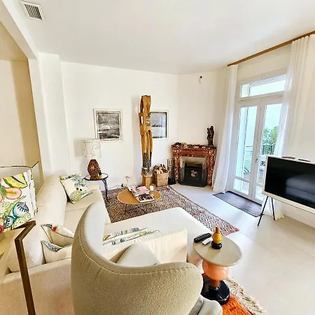 3 Bedroom House In The Center Of Cannes